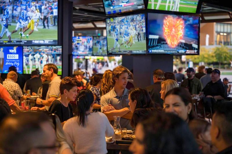 Toms Watch Bar Rooftop Bar Orlando IOA Connect Social Event Announced for IAAPA on TUESDAY November 17